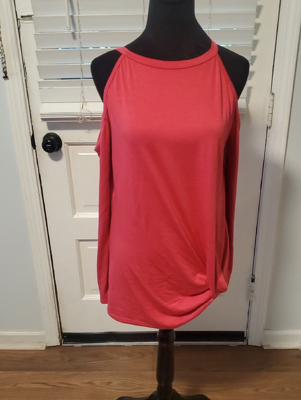 Sarin Mathews Cold-Shoulder Tunic Top in Pink
